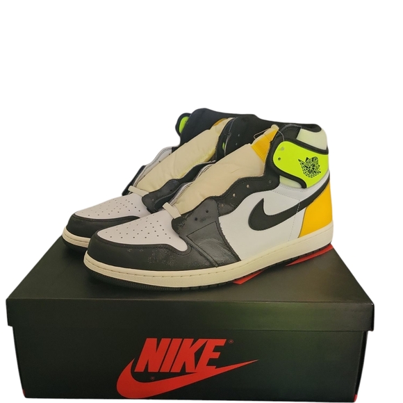 NWT Air Jordan 1 Retro OG High.   Mens Size 16 - Picture 4 of 5